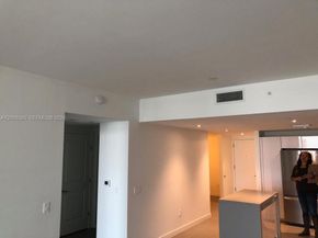 1600 NE 1st Ave 1814, Miami FL 33132