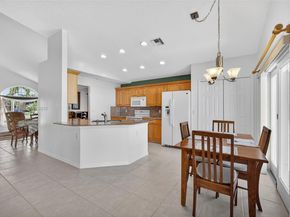 112 Camelot Ct, Royal Palm Beach FL 33411