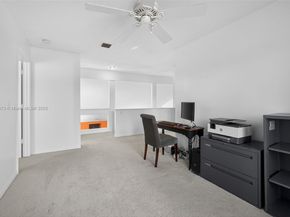 112 Camelot Ct, Royal Palm Beach FL 33411