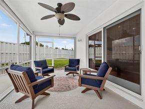 112 Camelot Ct, Royal Palm Beach FL 33411