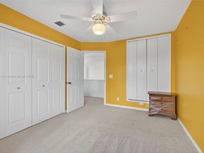 112 Camelot Ct, Royal Palm Beach FL 33411