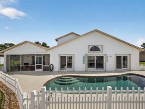 112 Camelot Ct, Royal Palm Beach FL 33411