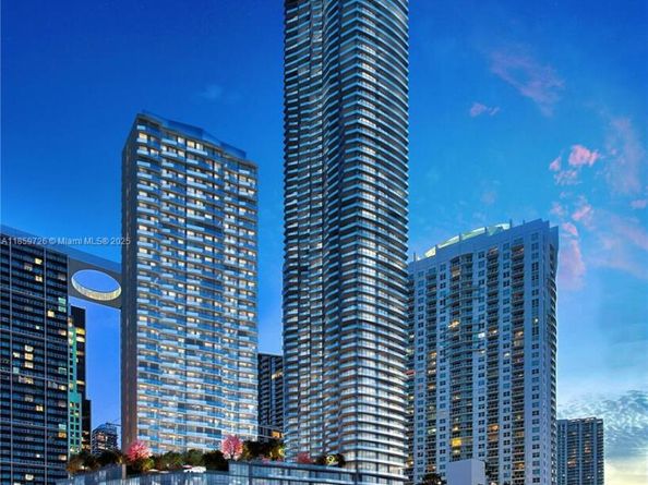 77 SE 5th St 2410, Miami FL 33131