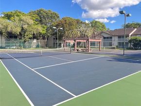 14015 SW 91st Ter 14015, Miami FL 33186