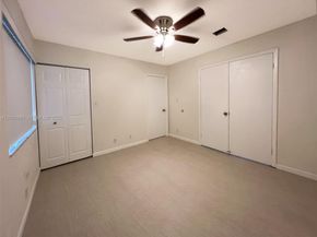 14015 SW 91st Ter 14015, Miami FL 33186