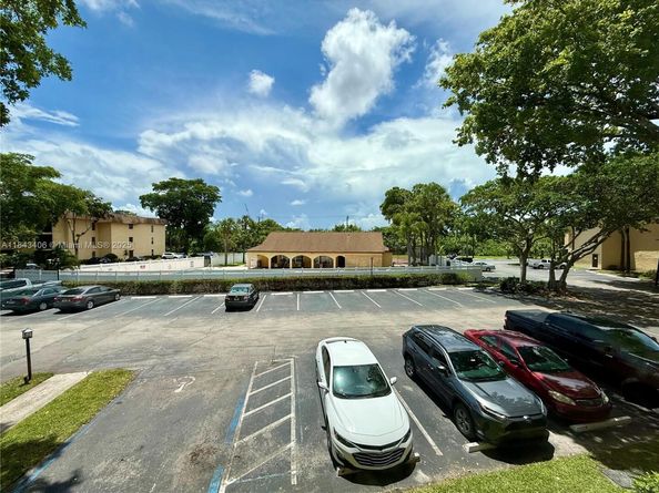 480 NW 20th St 207, Boca Raton FL 33431