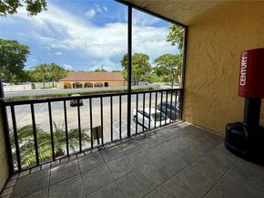 480 NW 20th St 207, Boca Raton FL 33431