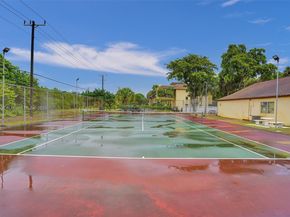 480 NW 20th St 207, Boca Raton FL 33431