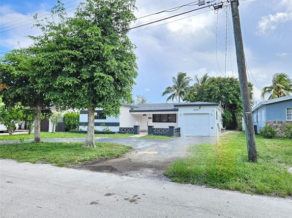 7908 Granada Blvd, Miramar FL 33023