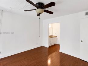 9430 Live Oak Pl 407, Davie FL 33324
