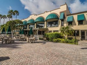 9430 Live Oak Pl 407, Davie FL 33324