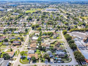 11324 SW 187th Ter, Miami FL 33157