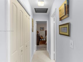 7185 E Tropical Way, Plantation FL 33317