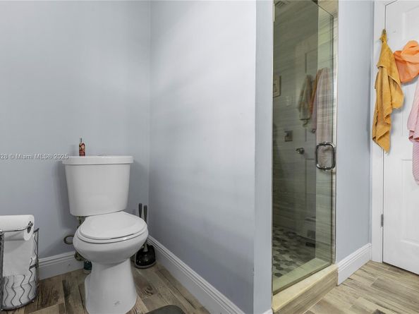 7185 E Tropical Way, Plantation FL 33317