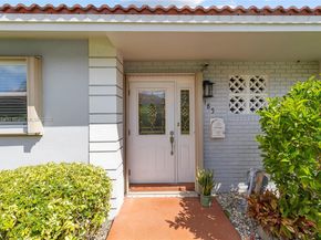 7185 E Tropical Way, Plantation FL 33317
