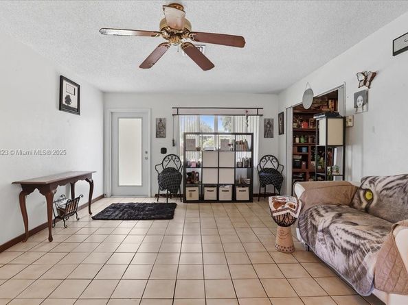 514 SW 72nd Ter, North Lauderdale FL 33068