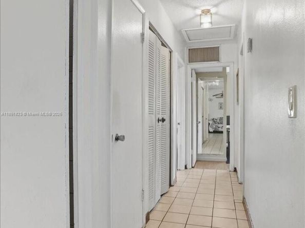 514 SW 72nd Ter, North Lauderdale FL 33068
