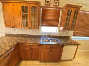 4980 SW 134th Ave, Miramar FL 33027