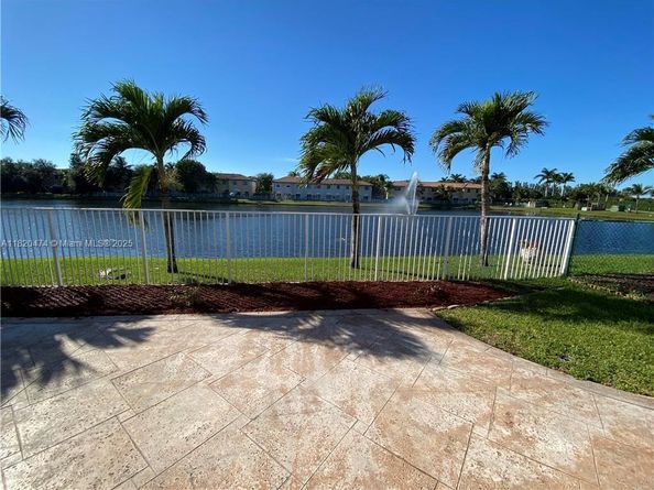 4980 SW 134th Ave, Miramar FL 33027