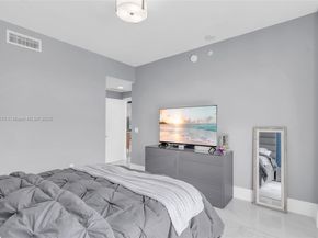 17111 Biscayne Blvd 602, North Miami Beach FL 33160