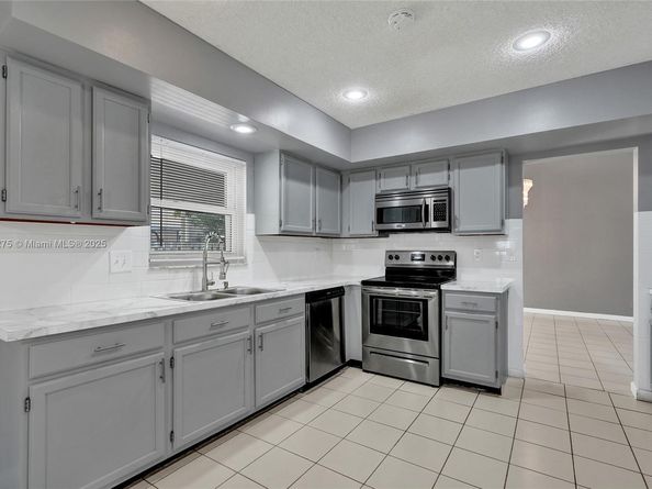 3131 Jasper Way, Miramar FL 33025