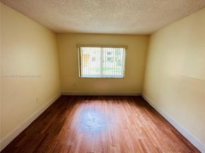 505 NW 177th St 131, Miami Gardens FL 33169