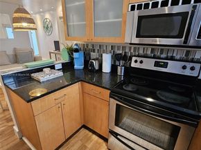 751 Collins Ave 3, Miami Beach FL 33139