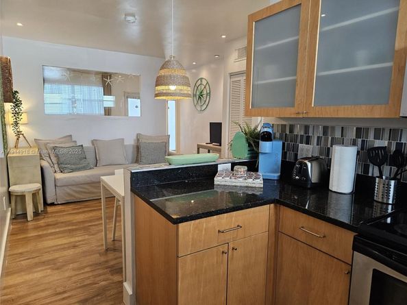 751 Collins Ave 3, Miami Beach FL 33139