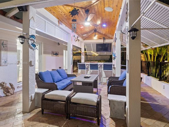 2839 NE 35th St, Fort Lauderdale FL 33306