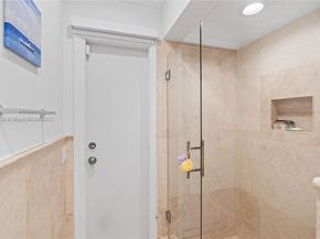 2839 NE 35th St, Fort Lauderdale FL 33306