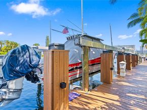 2839 NE 35th St, Fort Lauderdale FL 33306