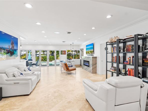 2839 NE 35th St, Fort Lauderdale FL 33306