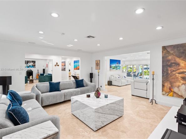 2839 NE 35th St, Fort Lauderdale FL 33306