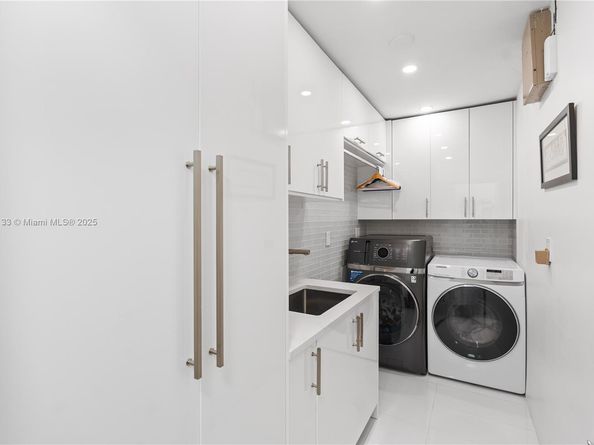 2839 NE 35th St, Fort Lauderdale FL 33306