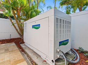 2839 NE 35th St, Fort Lauderdale FL 33306