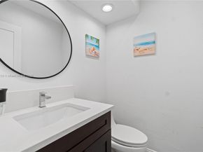 2839 NE 35th St, Fort Lauderdale FL 33306