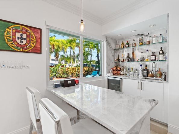 2839 NE 35th St, Fort Lauderdale FL 33306