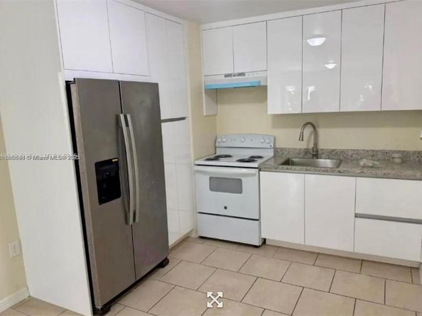 22210 SW 116th Ave, Miami FL 33170