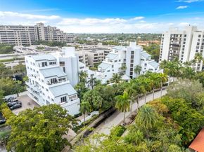 50 Ocean Lane Dr 108, Key Biscayne FL 33149