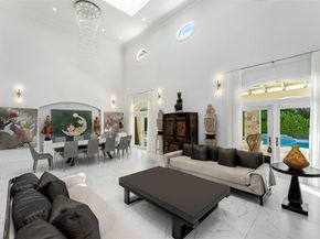 5770 SW 100th St, Pinecrest FL 33156