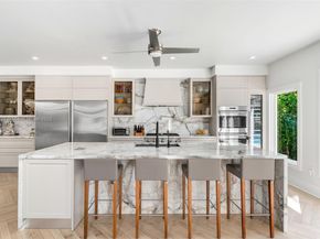 5770 SW 100th St, Pinecrest FL 33156