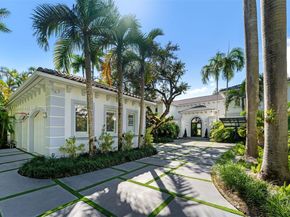 5770 SW 100th St, Pinecrest FL 33156