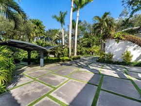 5770 SW 100th St, Pinecrest FL 33156