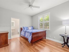 2530 Hunters Run Way, Weston FL 33327