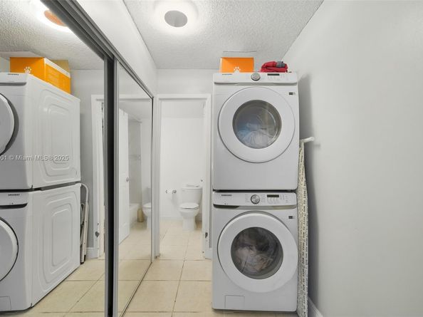 1805 Sans Souci Blvd 334, North Miami FL 33181