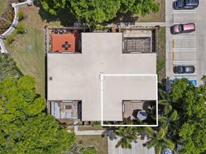7124 71st Way, West Palm Beach FL 33407