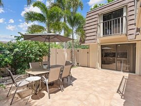 7124 71st Way, West Palm Beach FL 33407