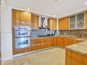 45 Hendricks Isle 403, Fort Lauderdale FL 33301