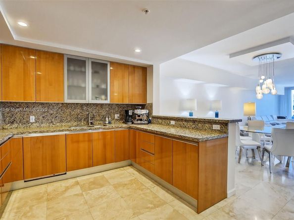 45 Hendricks Isle 403, Fort Lauderdale FL 33301