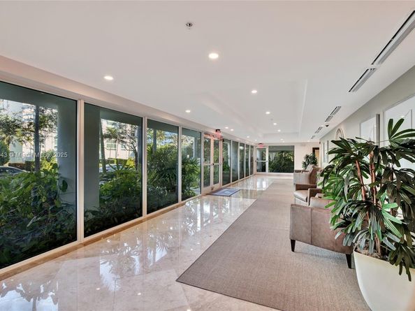 45 Hendricks Isle 403, Fort Lauderdale FL 33301